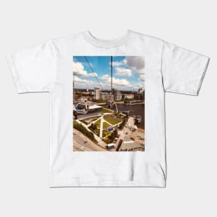 London by Cable Car Kids T-Shirt